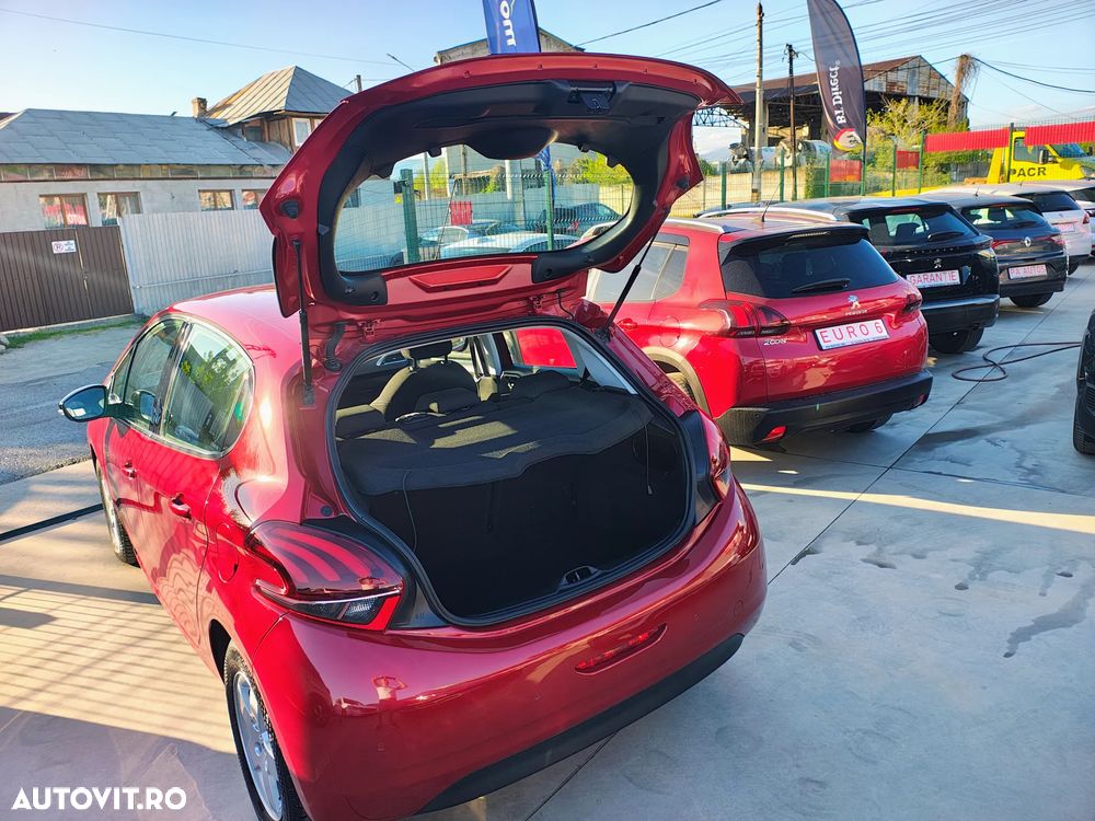 Peugeot 208 PureTech 110 Stop & Start Allure - 16