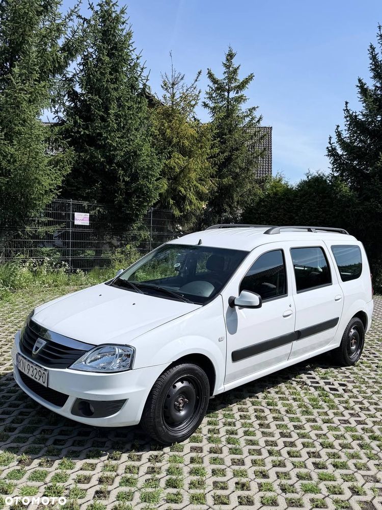 Dacia Logan 1.5 dCi Laureate BL2 - 1
