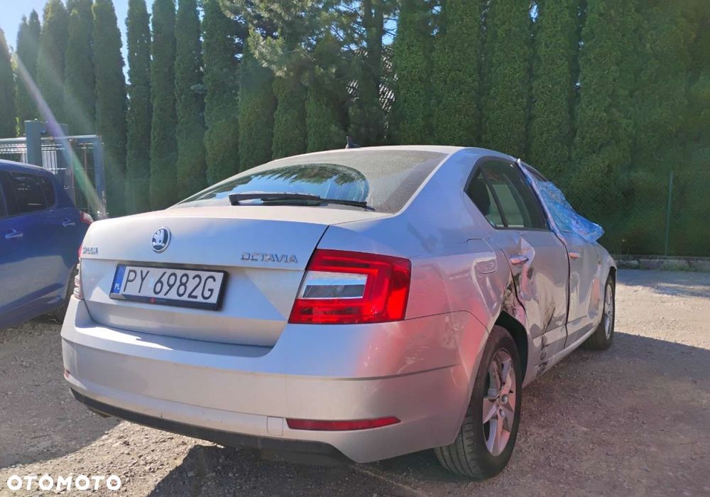 Skoda Octavia - 5