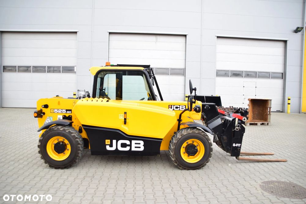 JCB 525-60 HiVIZ - 11
