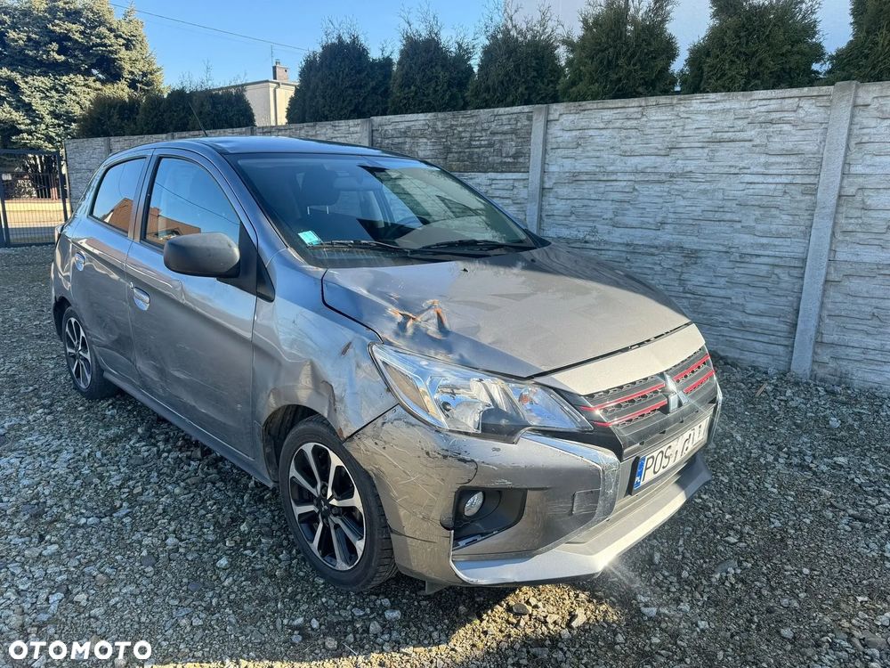 Mitsubishi Space Star - 11