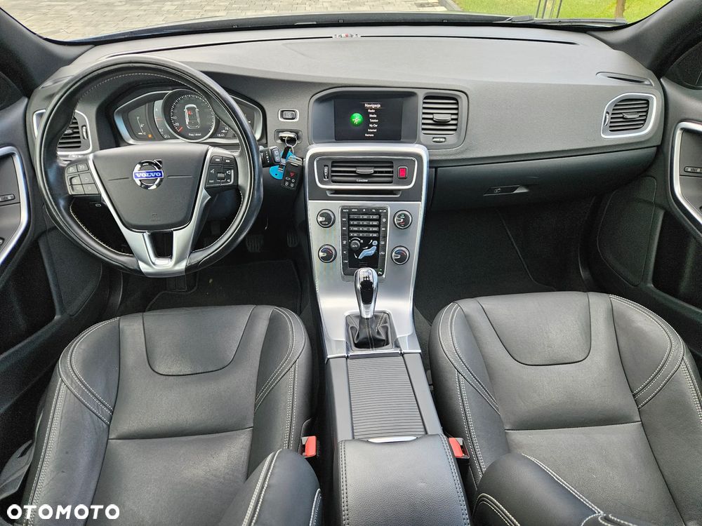 Volvo V60 - 36
