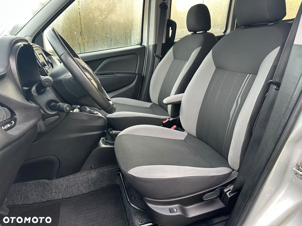 Fiat Doblo 2.0 16V Multijet lang Lounge - 15