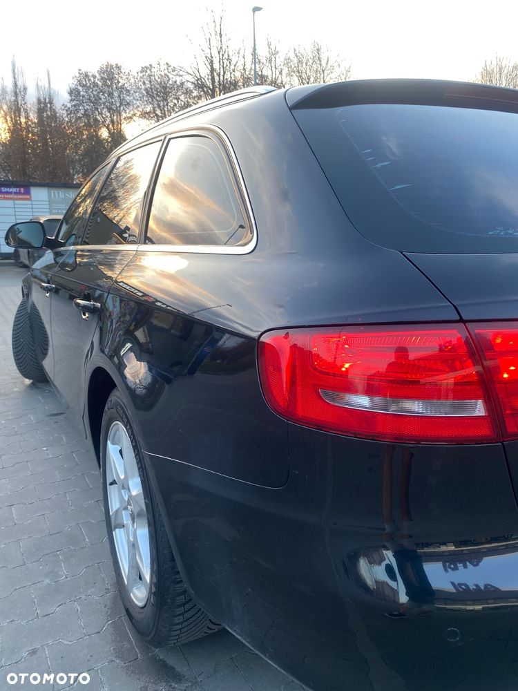 Audi A4 Avant 2.0 TDI - 7