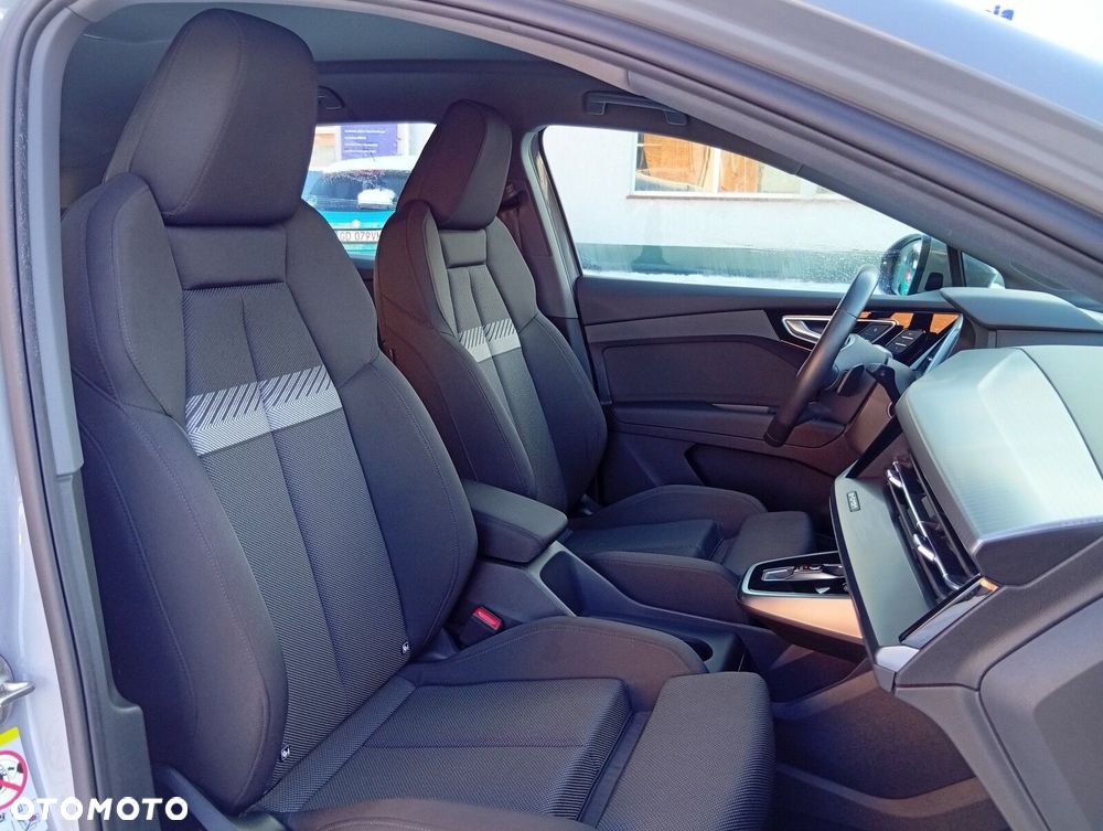 Audi Q4 e-tron - 22