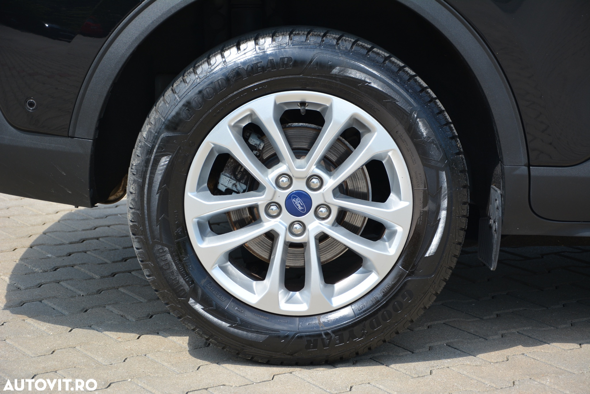 Ford Kuga 1.5 EcoBlue Aut. TITANIUM - 33