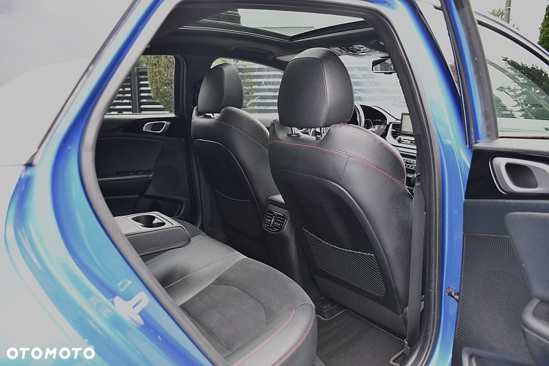 Kia ProCeed 1.6 T-GDI DCT7 OPF GT - 18