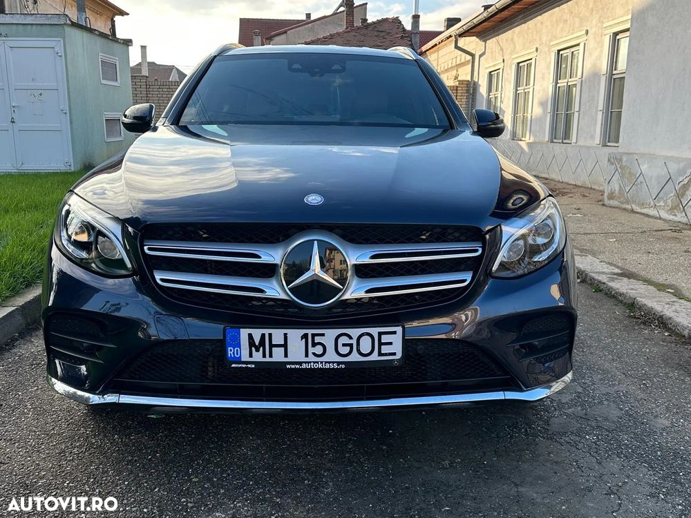 Mercedes-Benz GLC - 1