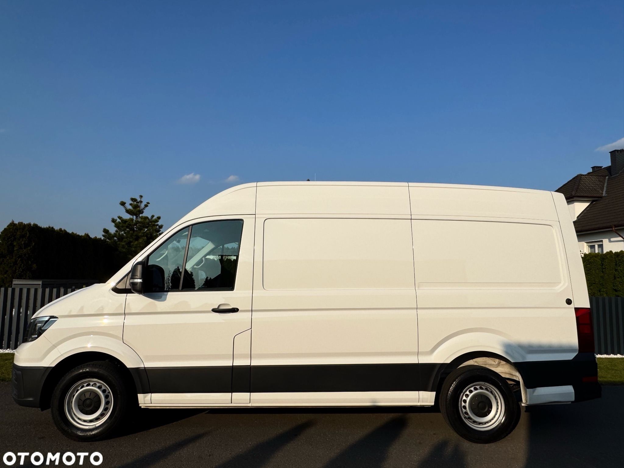 Volkswagen Crafter - 2