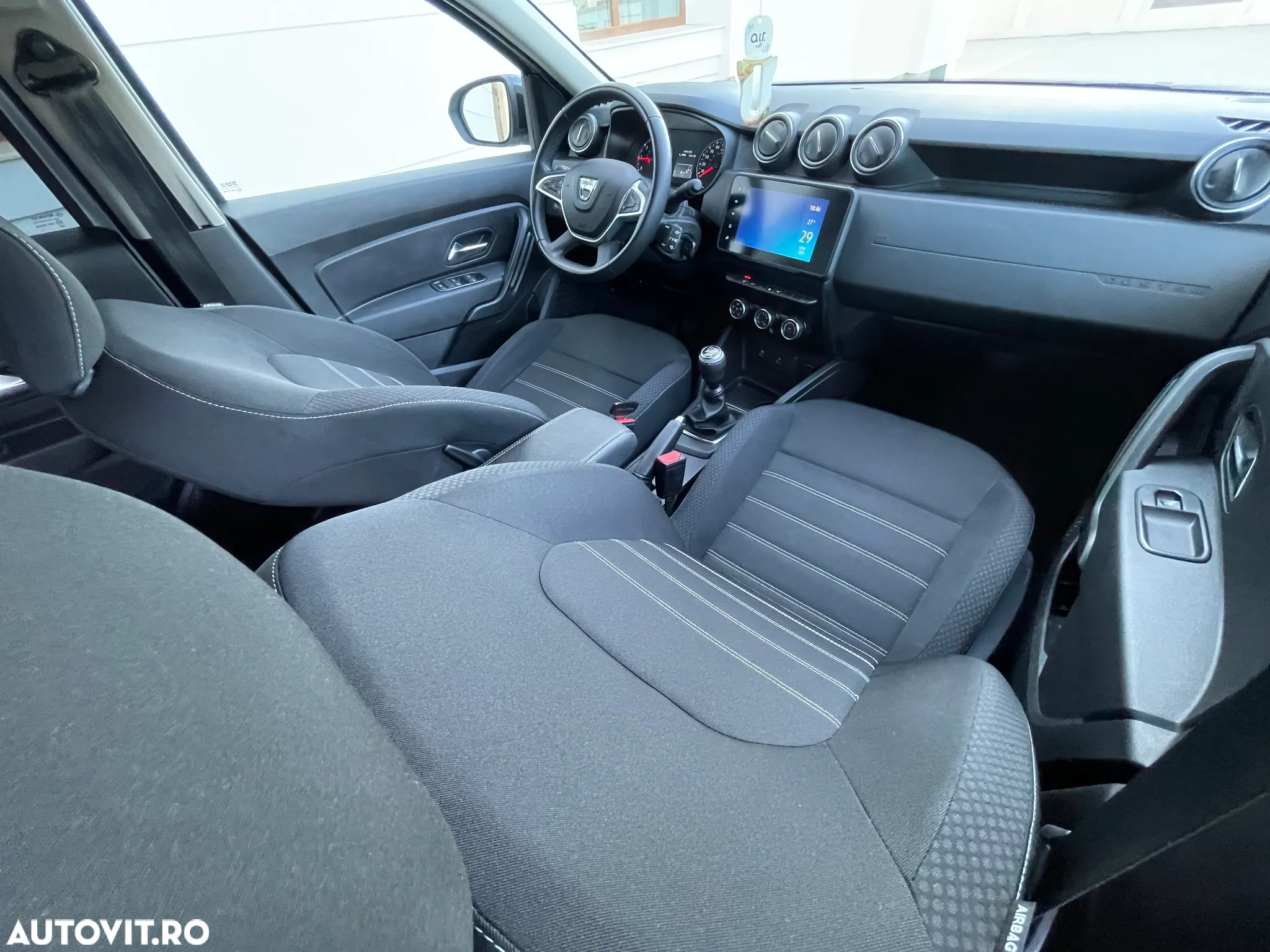 Dacia Duster ECO-G 100 Journey+ - 9