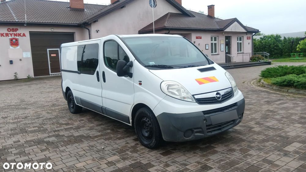 Opel Vivaro - 9