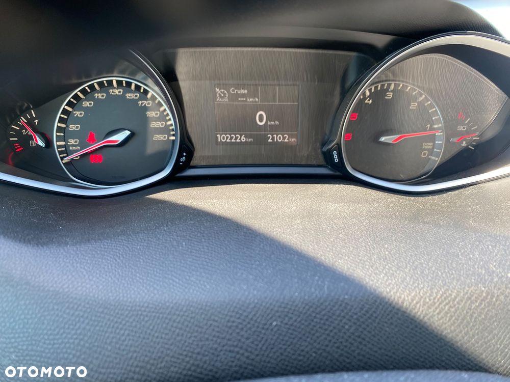 Peugeot 308 - 3