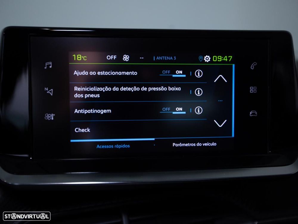 Peugeot e-2008 50 kWh Active - 20