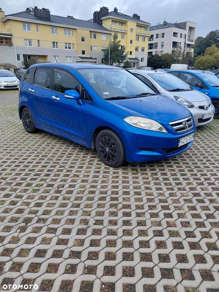Honda FR-V - 5