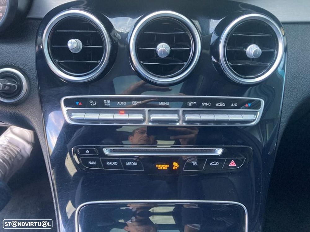 Mercedes-Benz C 180 Avantgarde+ Aut. - 30