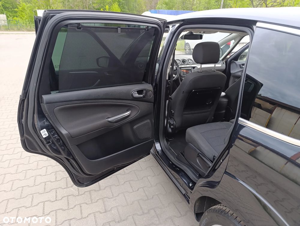 Ford S-Max 2.0 TDCi DPF Titanium - 19