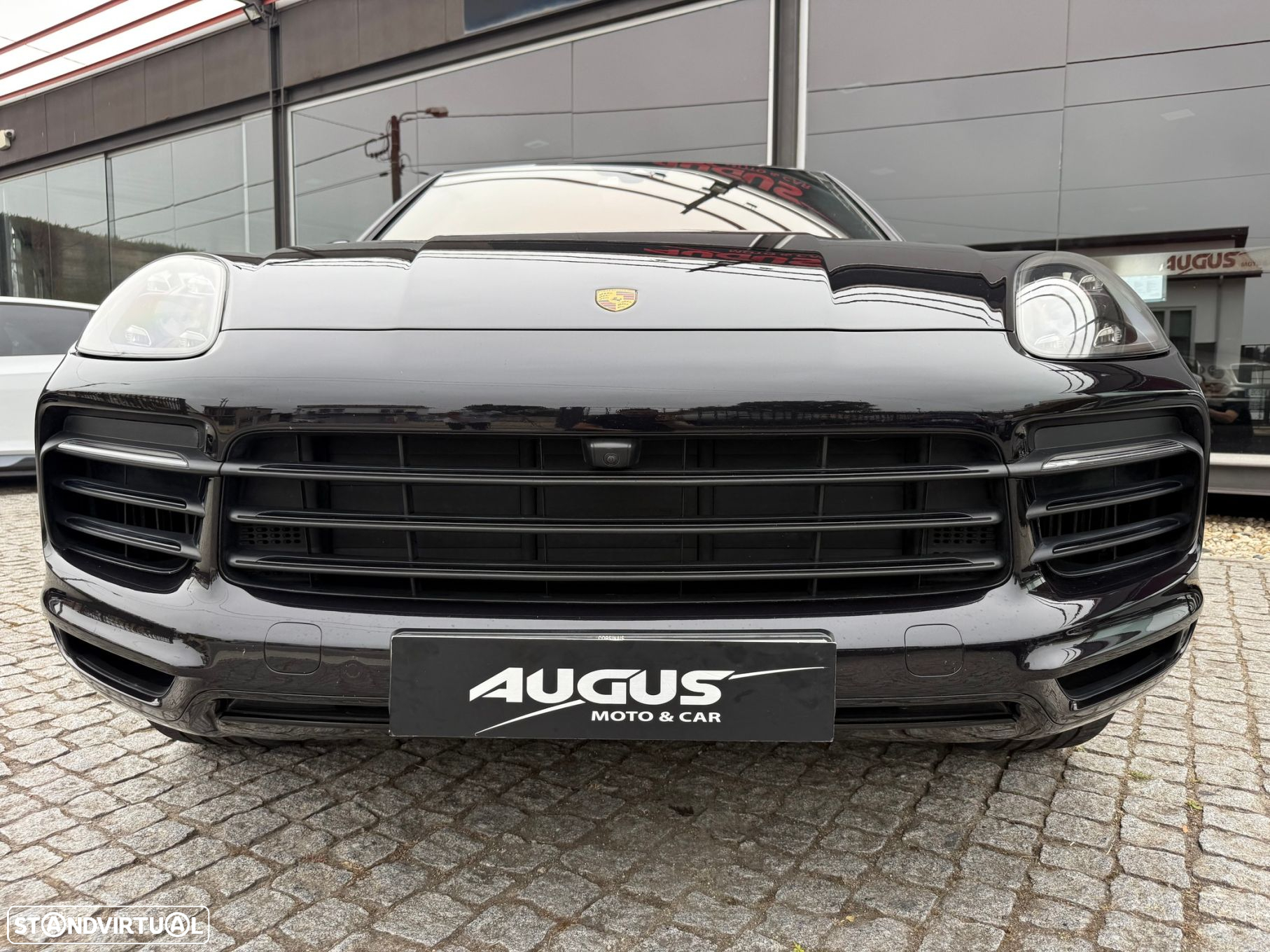 Porsche Cayenne Coupé E-Hybrid - 8