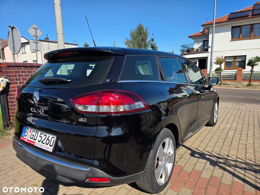 Renault Clio - 7