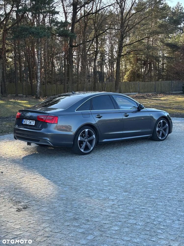 Audi A6 - 12