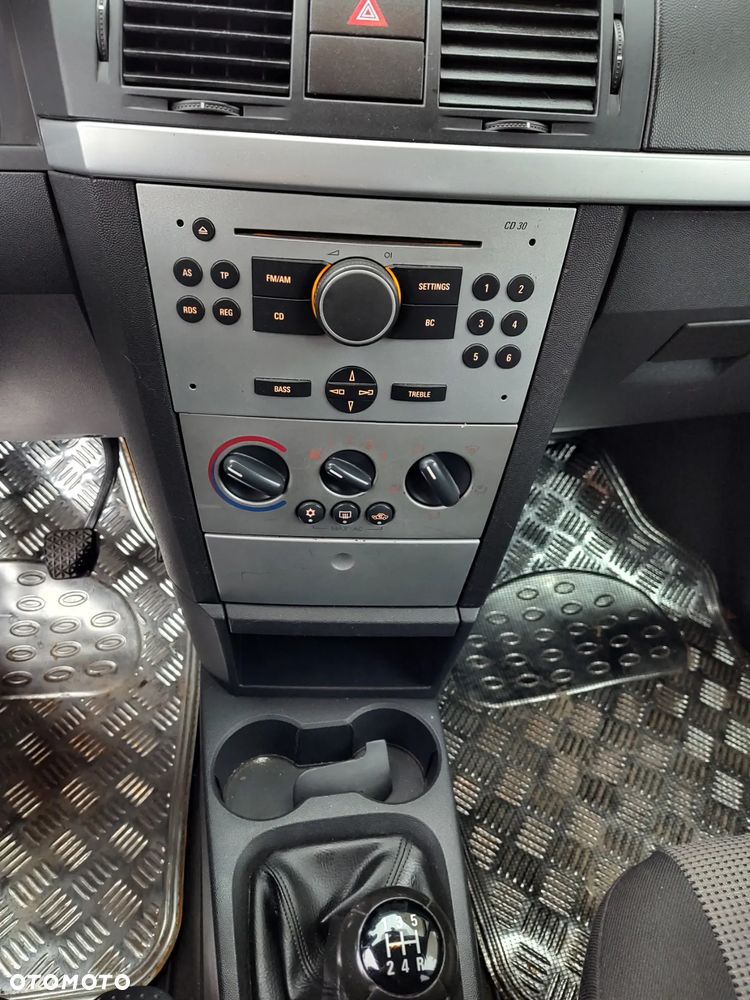 Opel Meriva - 11