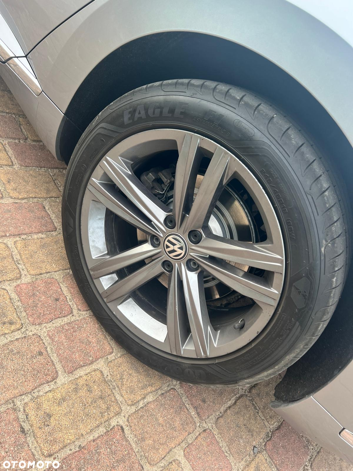 Volkswagen Arteon 2.0 TDI Bi-Turbo SCR 4Mot R-Line DSG - 27