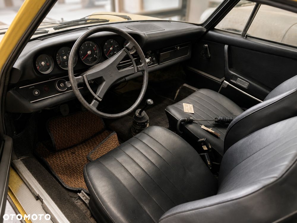 Porsche 911 - 4