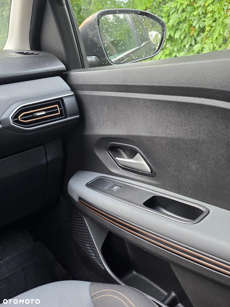 Dacia Jogger 1.0 TCe Extreme+ 7os - 17