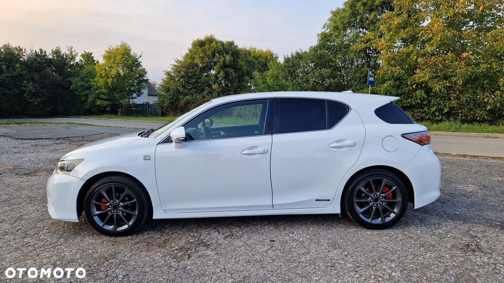 Lexus CT 200h F Sport - 6