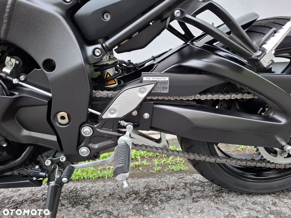 Yamaha FZ8 - 33