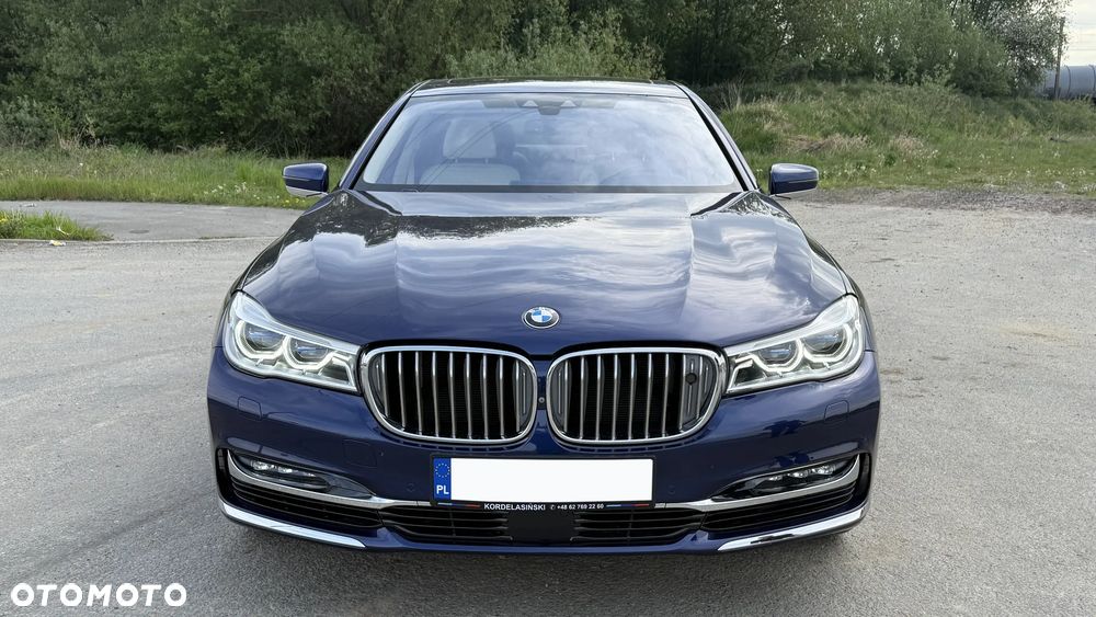 BMW Seria 7 750Li xDrive Edition Exclusive - 7