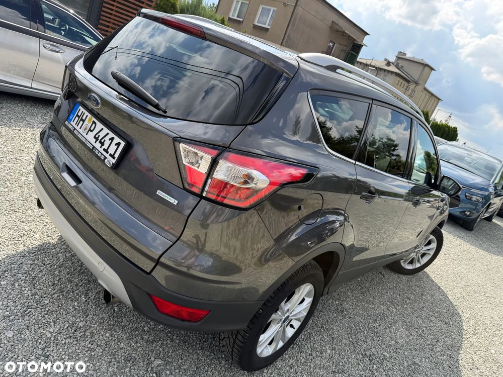 Ford Kuga 1.5 EcoBoost 2x4 Titanium - 23