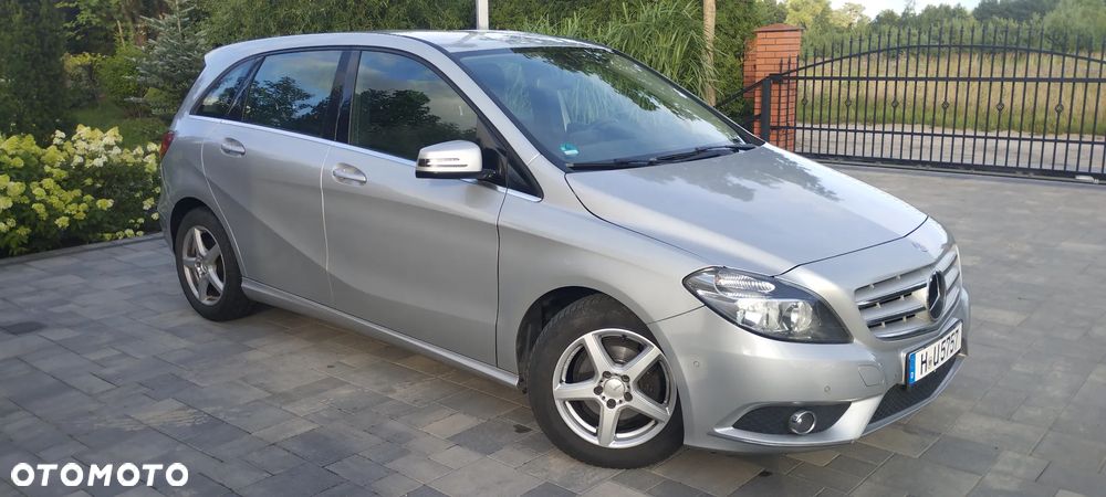 Mercedes-Benz Klasa B 180 CDI (BlueEFFICIENCY) - 16