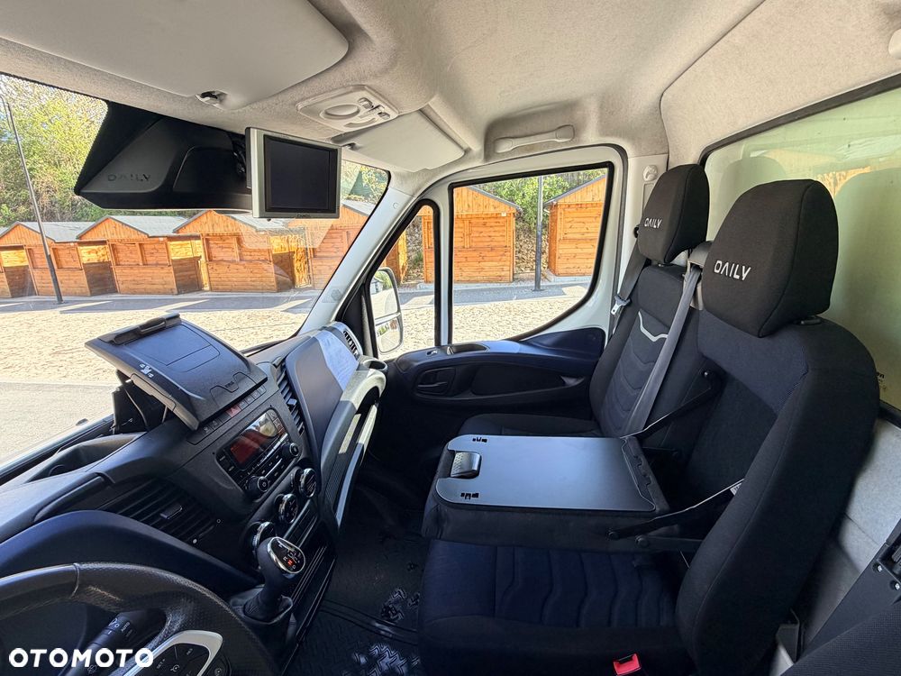 Iveco Daily 35S16/Klima/kontener /Winda 750kg /8 europalet /Webasto/Led/ Hi-Matic/ACC/ E6/Laweta - 23
