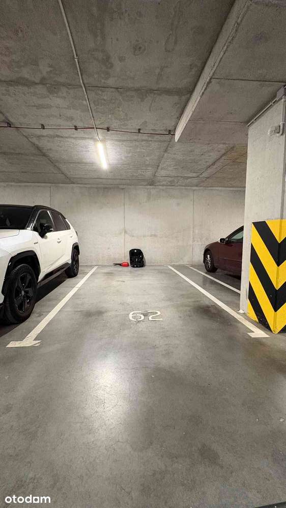 Wynajmę miejsce parkingowe Jana Kazimierza 33