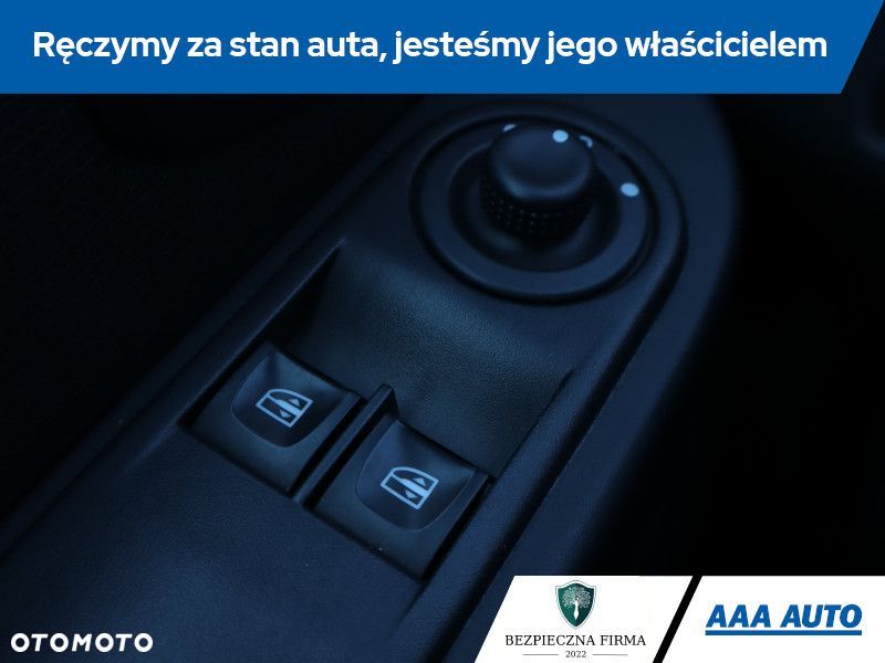 Renault Clio - 17