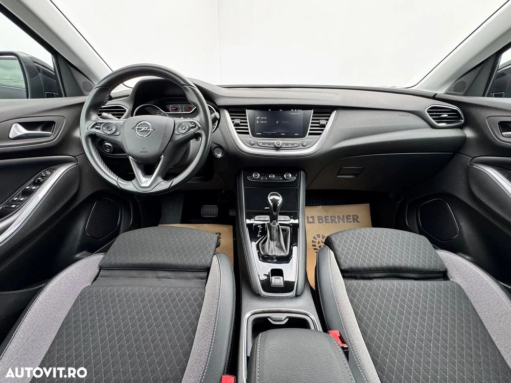 Opel Grandland X - 26