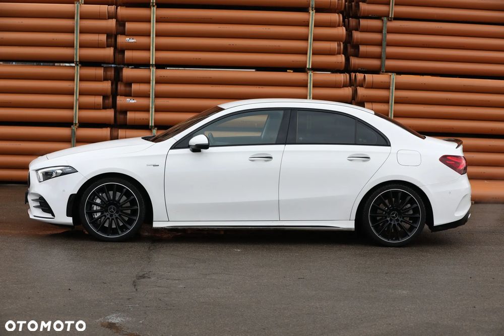 Mercedes-Benz Klasa A AMG 35 4Matic AMG Speedshift DCT 7G - 7