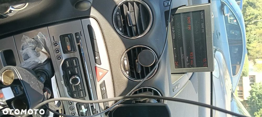 Peugeot 308 HDi FAP 110 Platinum - 8
