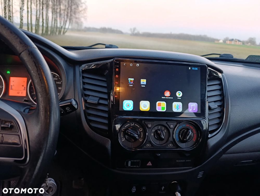 Mitsubishi L200 2.4 d DC Invite - 12