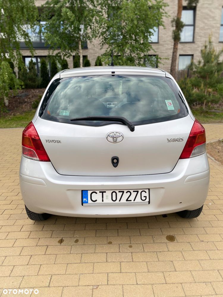 Toyota Yaris 1.0 VVT-i - 3