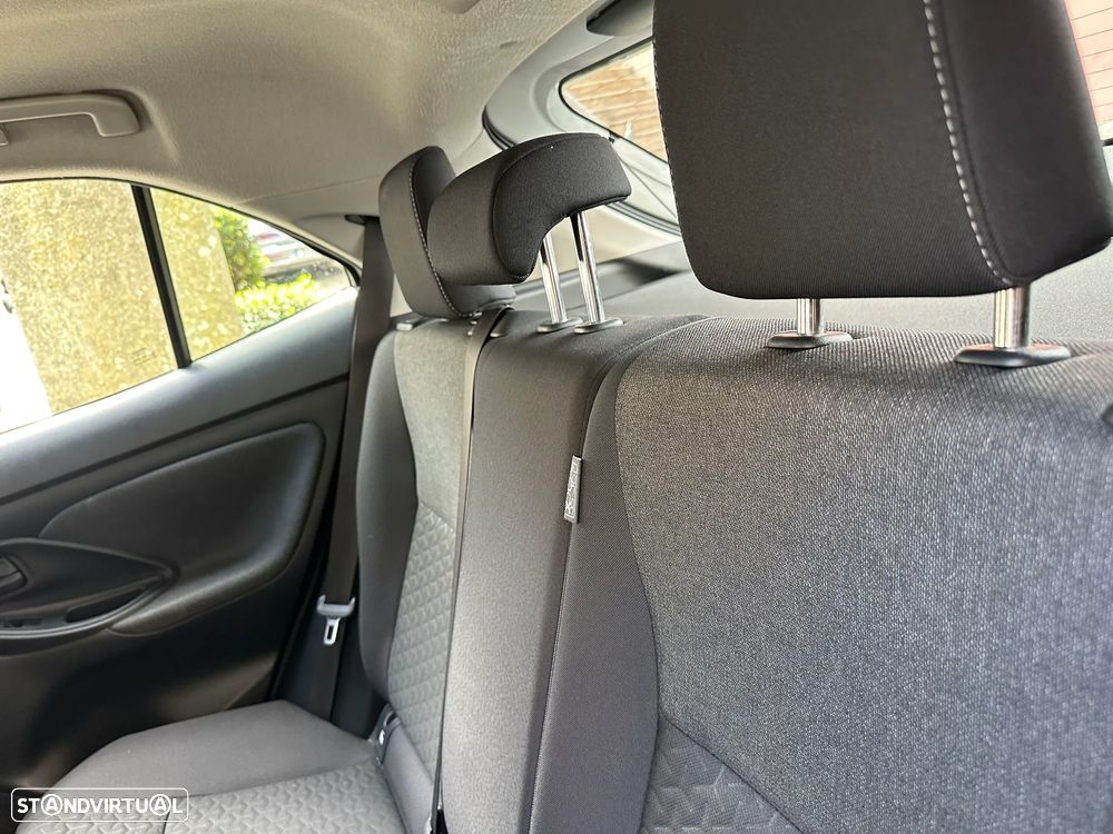 Toyota Yaris Cross 1.5 HDF Luxury - 15