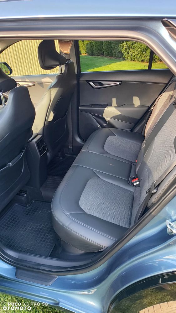 Kia Niro 1.6 GDI Hybrid Business Line - 20