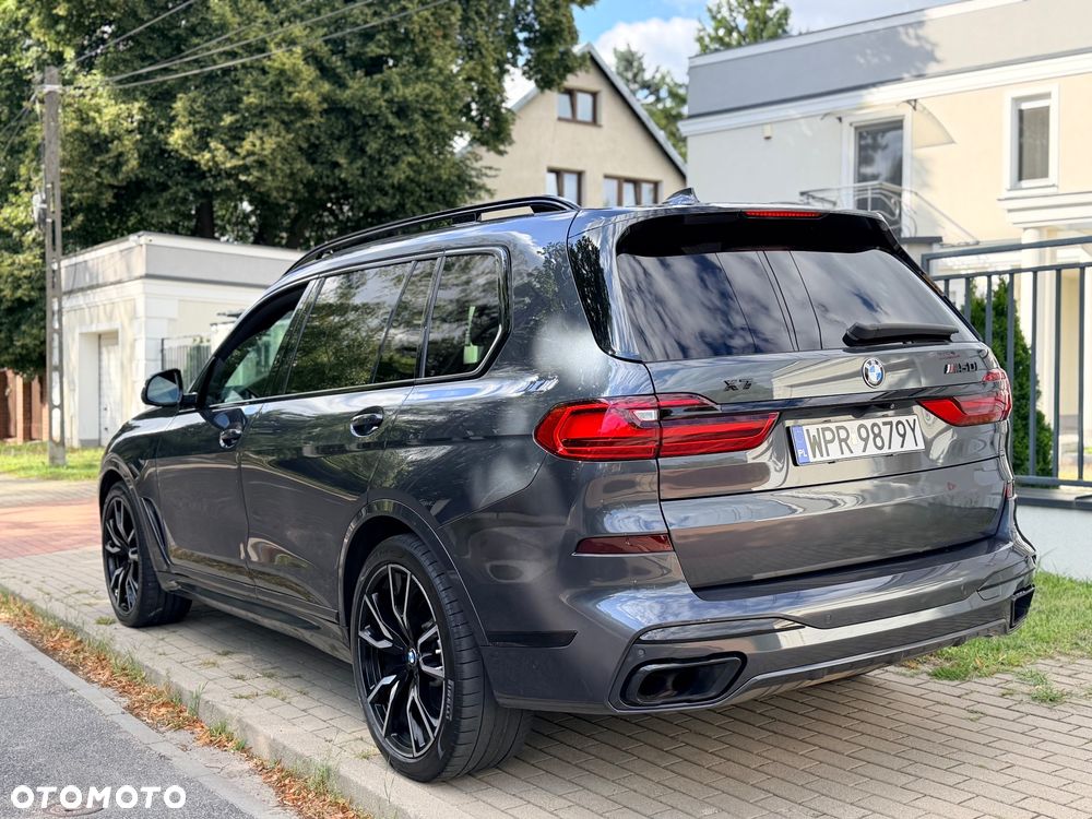 BMW X7 M50i sport - 8