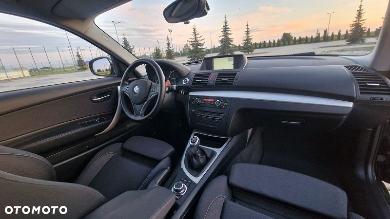 BMW Seria 1 118d DPF Edition Sport - 31