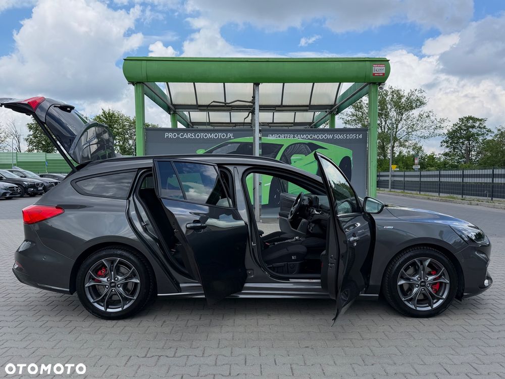Ford Focus 2.0 EcoBlue ST-Line - 17