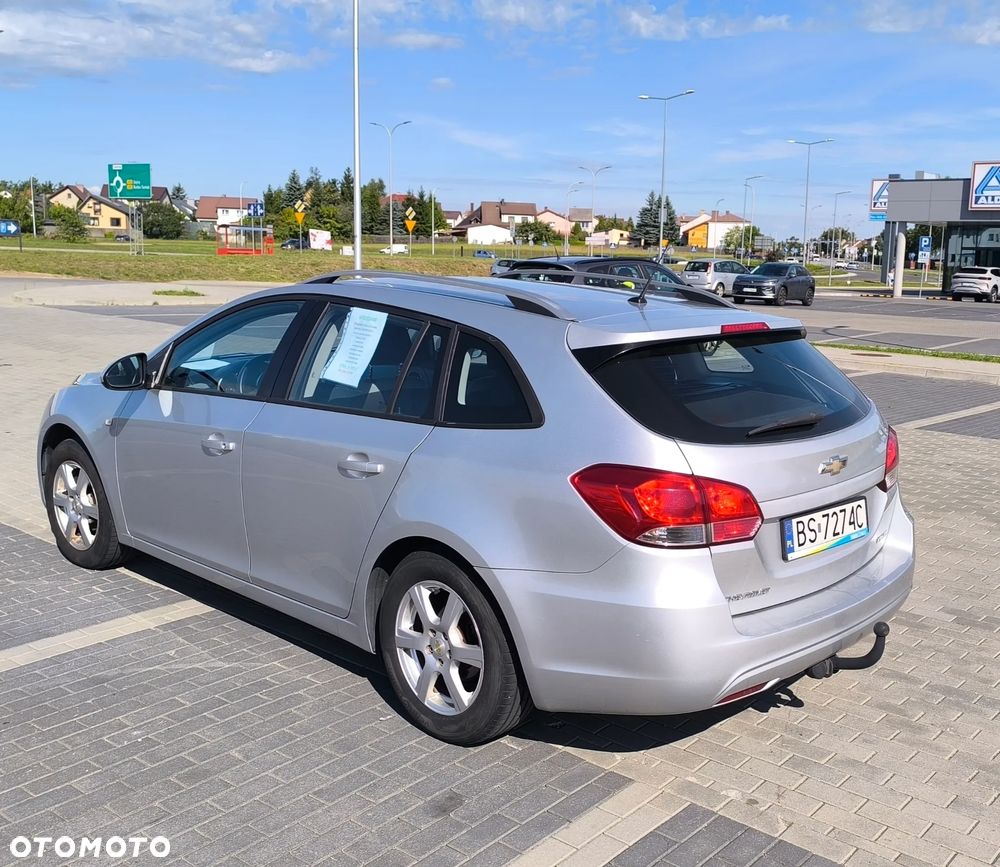 Chevrolet Cruze - 3