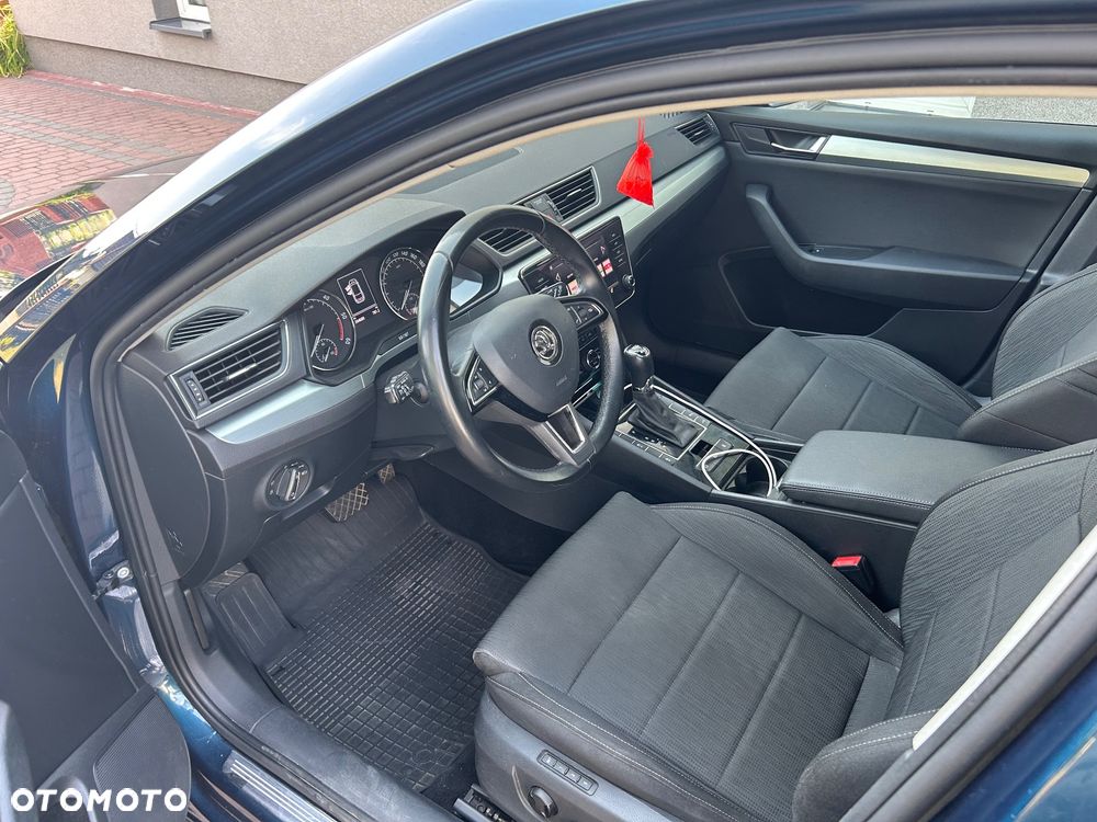 Skoda Superb 2.0 TDI 4x4 Style DSG - 5