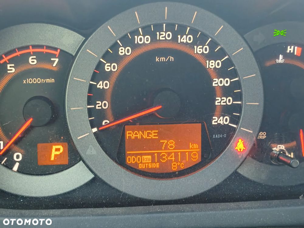 Toyota RAV4 2.2 D-CAT Premium - 8