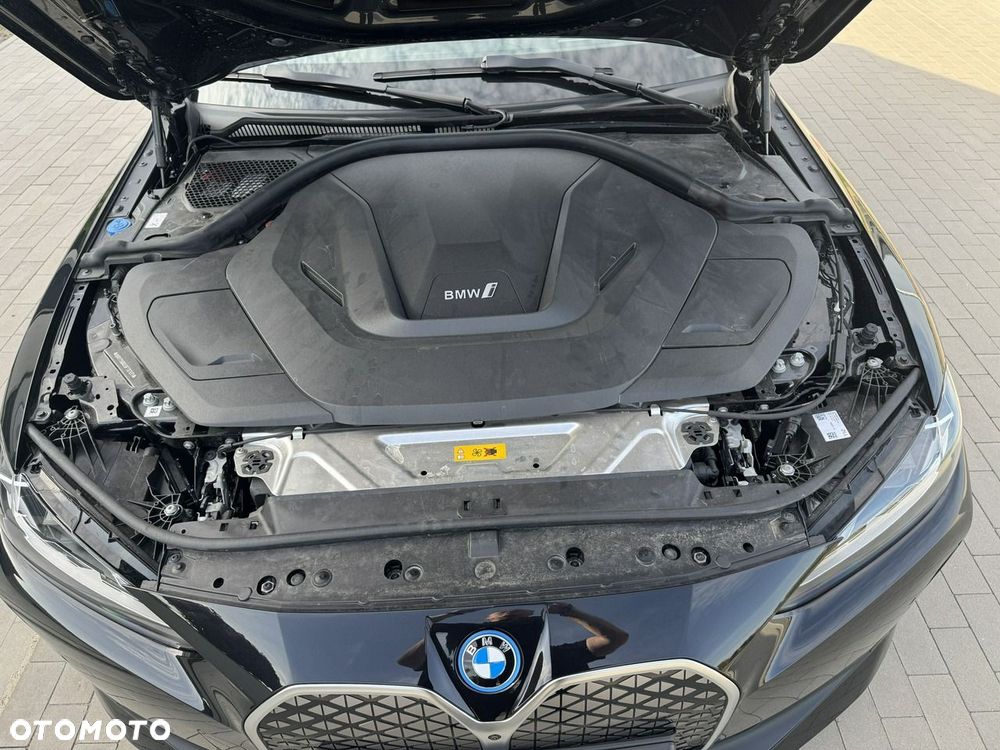 BMW i4 eDrive35 Gran Coupe - 34