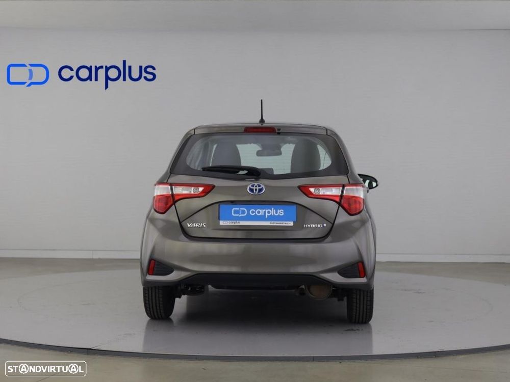 Toyota Yaris 1.5 HSD Active - 6